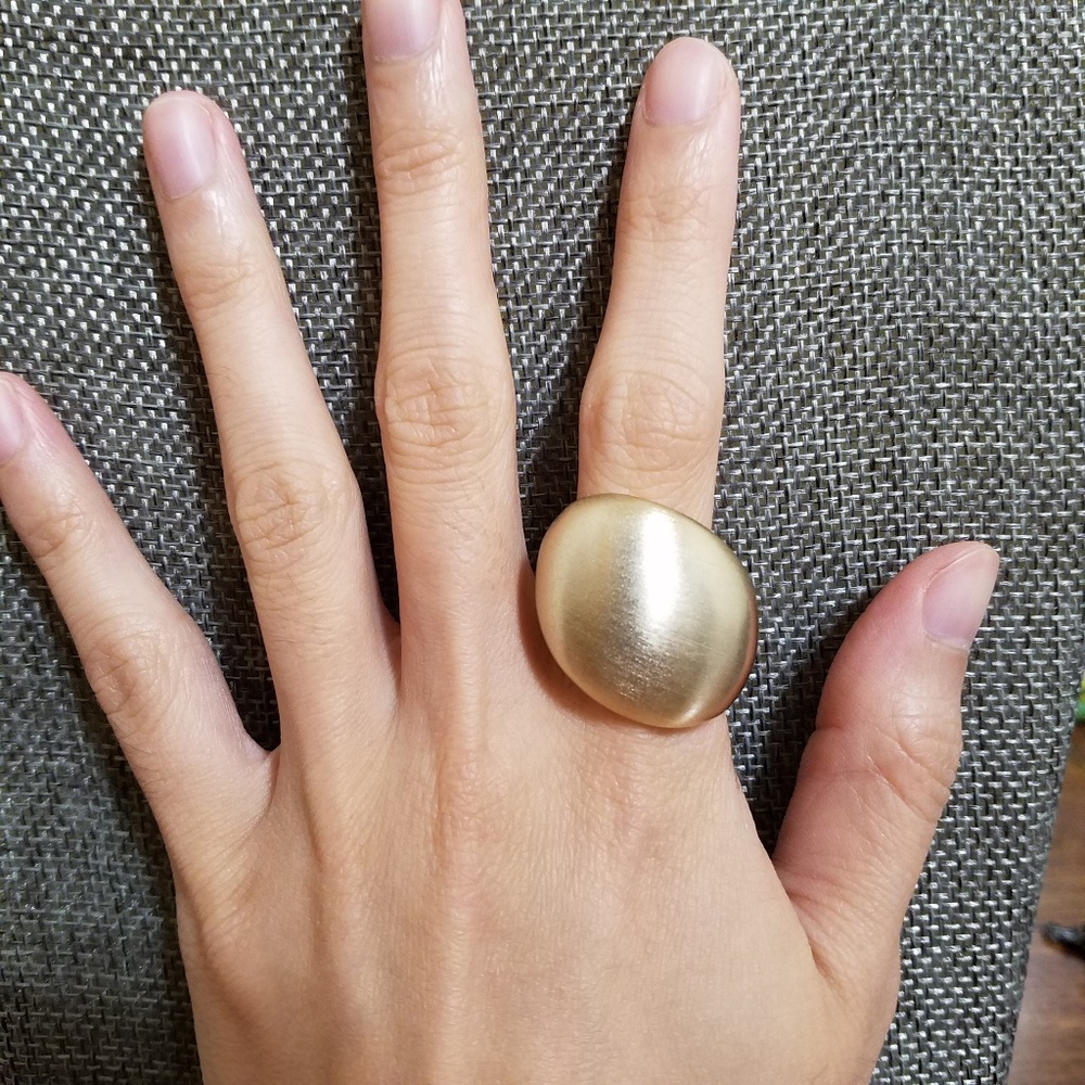 Size 7 or 8 gold cocktail ring